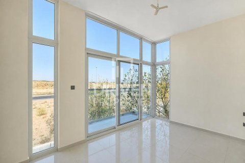 3 bedrooms Townhouse in Dubai, UAE No. 199894 5