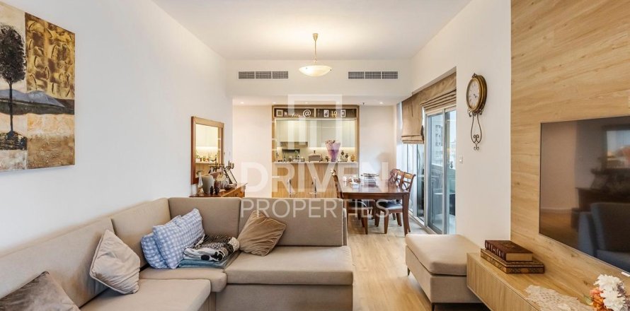 2 bedrooms Apartment in Dubai Sports City, UAE No. 138560