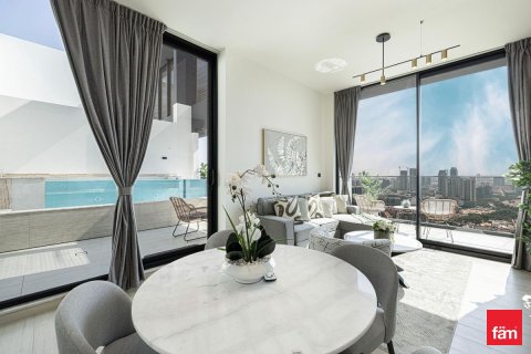 2 bedrooms Apartment in Dubai, UAE No. 163872 17
