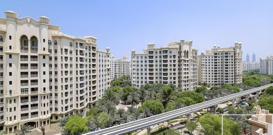 2 bedrooms Apartment in Golden Mile, UAE No. 194075