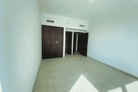 Apartment de 2 dormitorios en Jumeirah Lake Towers, UAE No. 146677 7