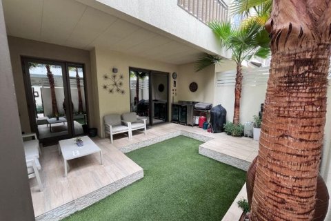 Villa de 3 dormitorios en EMAAR South, UAE No. 146678 6