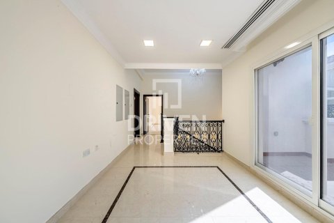 Villa de 5 chambres à The Villa, UAE No. 206562 15