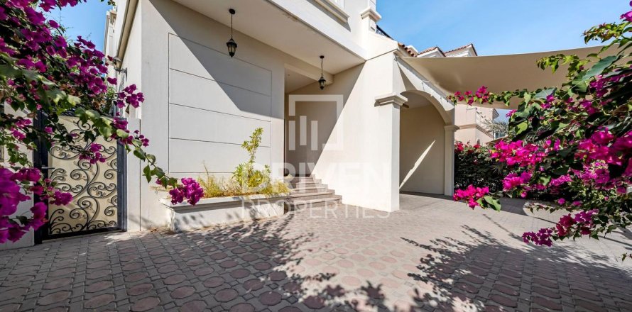 Villa de 5 chambres à The Villa, UAE No. 206562