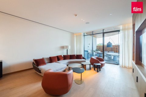 3 bedrooms Villa in Dubai, UAE No. 47250 7
