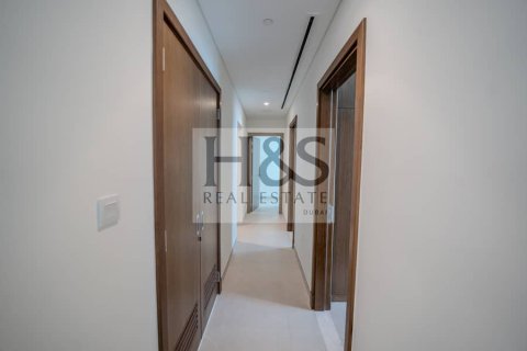 Квартира с 3 спальнями  №112701 15