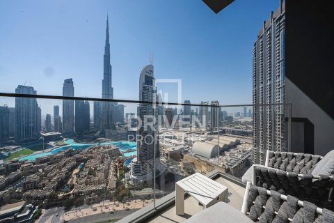 Apartment de 3 dormitorios en Burj Royale, UAE No. 190711 3