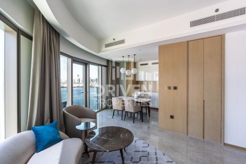 Квартира с 2 спальнями в Address Harbour Point, ОАЭ №193619 4