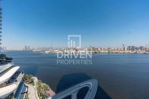 Квартира с 2 спальнями в Address Harbour Point, ОАЭ №193619 3