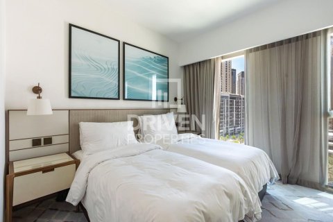 Квартира с 2 спальнями в Address Harbour Point, ОАЭ №193619 8