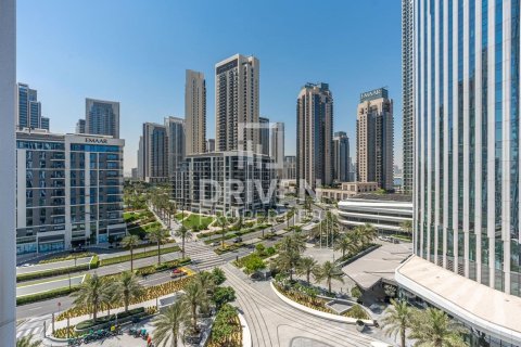 Квартира с 2 спальнями в Address Harbour Point, ОАЭ №193619 18