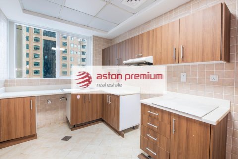 3 bedrooms Apartment in Sulafa Tower, UAE No. 168515 15