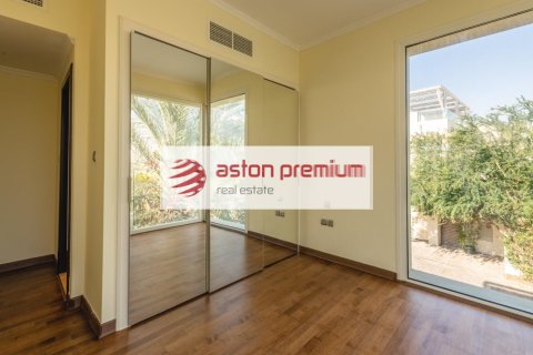 Villa de 4 dormitorios en The Sustainable City, UAE No. 168514 16