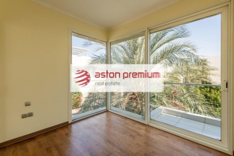 Villa de 4 dormitorios en The Sustainable City, UAE No. 168514 17