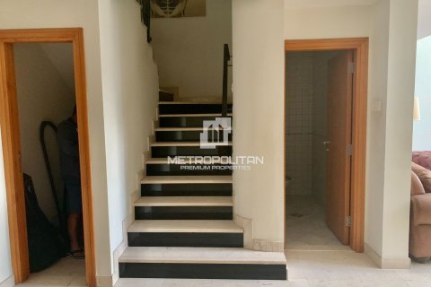 Appartement de 3 chambres No. 128546 11