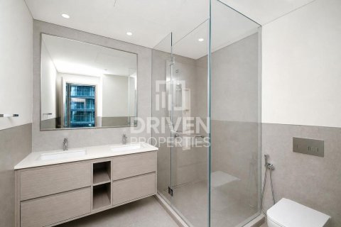 2 غرف نوم شقة في Opera District, الإمارات العربية المتحدة رقم 192458 16