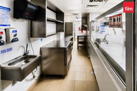 1214.5مربع، محل تجاري في Sheikh Zayed Road, الإمارات العربية المتحدة رقم 165545 12