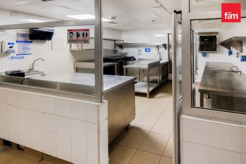 1214.5مربع، محل تجاري في Sheikh Zayed Road, الإمارات العربية المتحدة رقم 165545 11