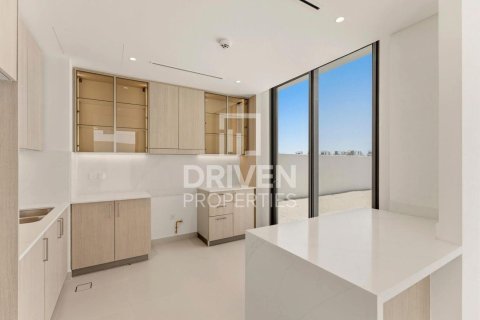 4 bedrooms Villa in EMAAR South, UAE No. 192569 16