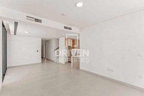 4 bedrooms Villa in EMAAR South, UAE No. 192569