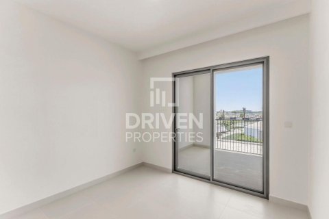 4 bedrooms Villa in EMAAR South, UAE No. 192569 11