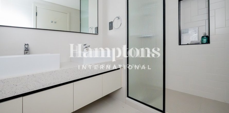 Apartment de 3 dormitorios en Dubai Harbour, UAE No. 163197