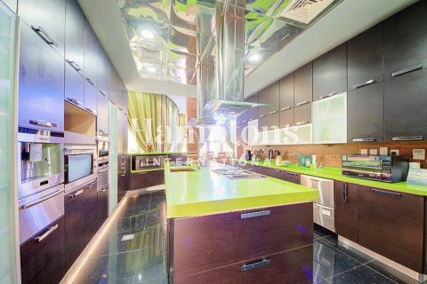 Villa de 7 dormitorios en Emirates Hills, UAE No. 163198 5