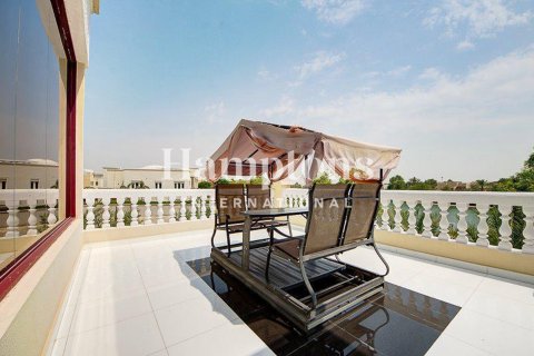 Villa de 7 dormitorios en Emirates Hills, UAE No. 163198 6