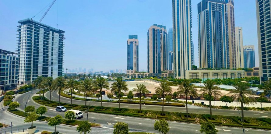 Квартира с 2 спальнями в Дубай, ОАЭ №135572