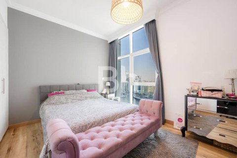 Квартира с 3 спальнями  №113782 14