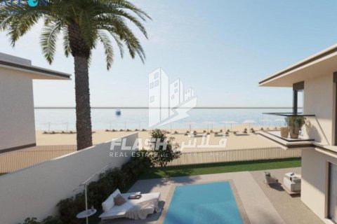 Villa de 7 dormitorios en Al Hamra Village, UAE No. 88281 12