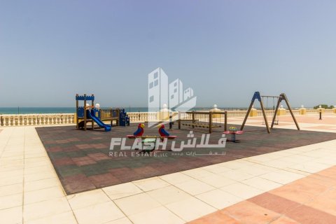 2 bedrooms Apartment in Al Hamra Village, UAE No. 88282 10