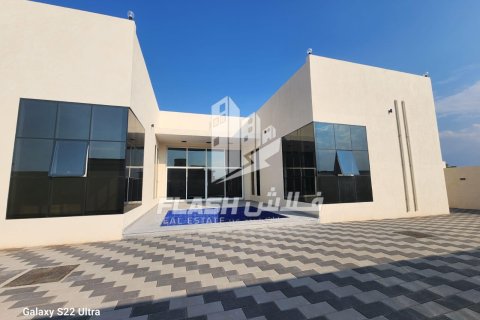4 غرف نوم فيلا في Al Riffa, الإمارات العربية المتحدة رقم 88273 5