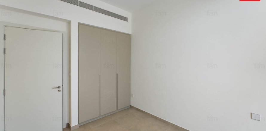 Villa de 3 chambres à Dubai, UAE No. 140599