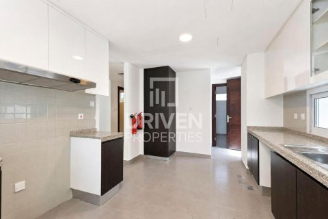 Townhouse de 3 chambres à Arabella Townhouses, UAE No. 209952 7