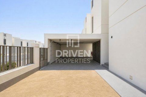 Villa de 5 chambres à Jumeirah Park, UAE No. 209955 30