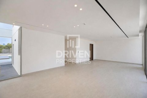 Villa de 5 chambres à Jumeirah Park, UAE No. 209955
