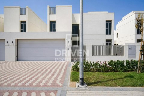Villa de 5 chambres à Jumeirah Park, UAE No. 209955 23