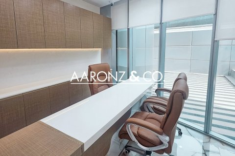 107m² Office in Jumeirah Lake Towers, UAE No. 139966 5