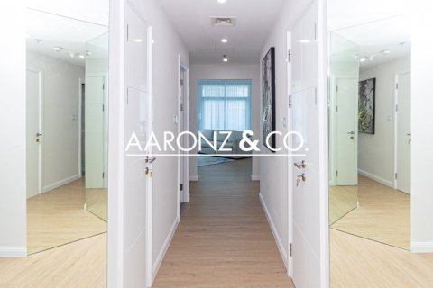 2 bedrooms Apartment in Dubai Marina, UAE No. 139965 13