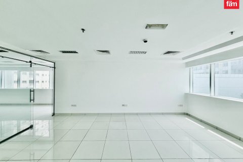 83.8m² Office in Al Barsha, UAE No. 168837 5