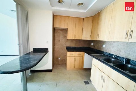 3 bedrooms Apartment in Dubai, UAE No. 168833 12