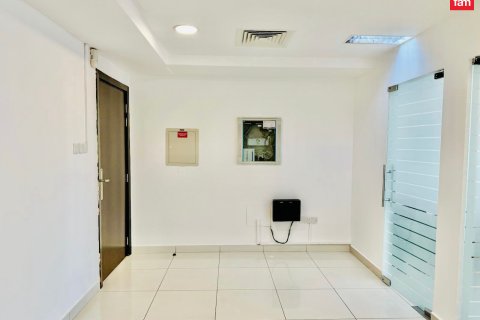 64m² Office in Al Barsha, UAE No. 168834 11