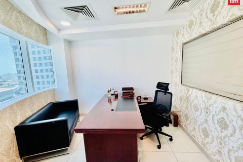 64m² Office in Al Barsha, UAE No. 168834 5