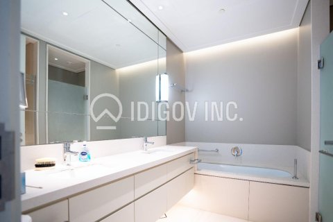 2 bedrooms Apartment in Downtown Dubai (Downtown Burj Dubai), UAE No. 136325 14