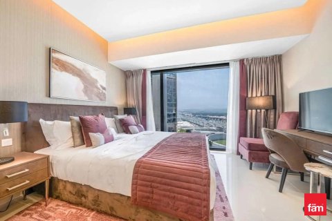 Квартира с 3 спальнями в Бизнес-Бэй, ОАЭ №137449 10