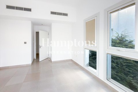 Townhouse de 5 dormitorios No. 131116 4