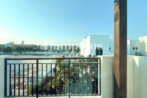 Townhouse de 5 dormitorios No. 131116 24