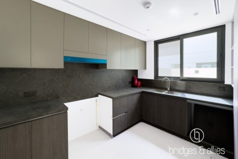 Вилла с 4 спальнями  №131685 19