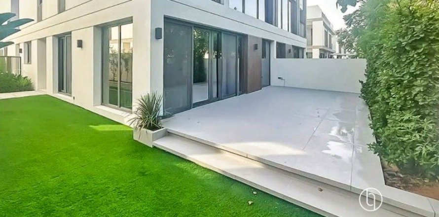 Villa de 4 chambres  No. 131684